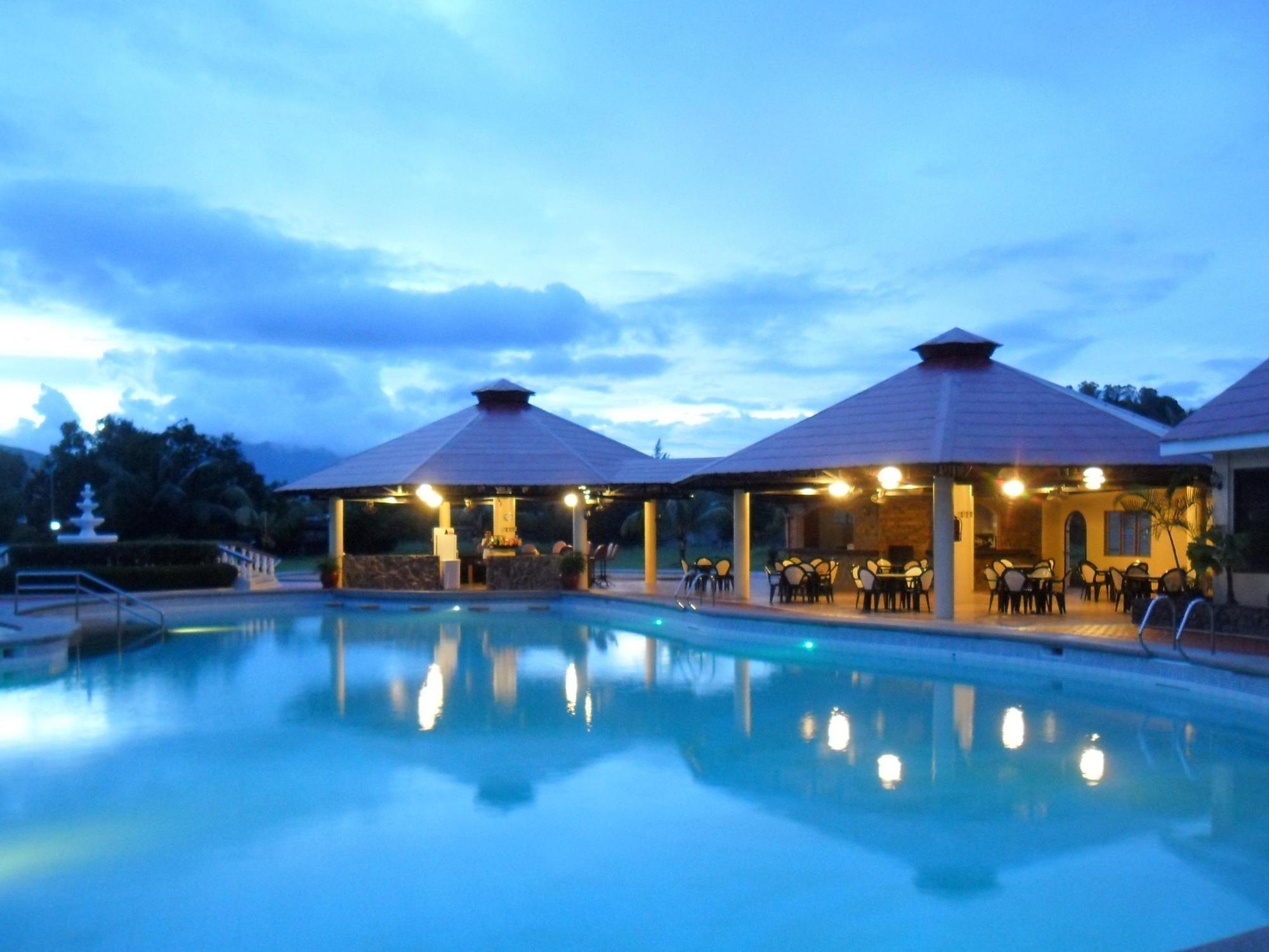 Subic Waterfront Resort And Hotel Εξωτερικό φωτογραφία