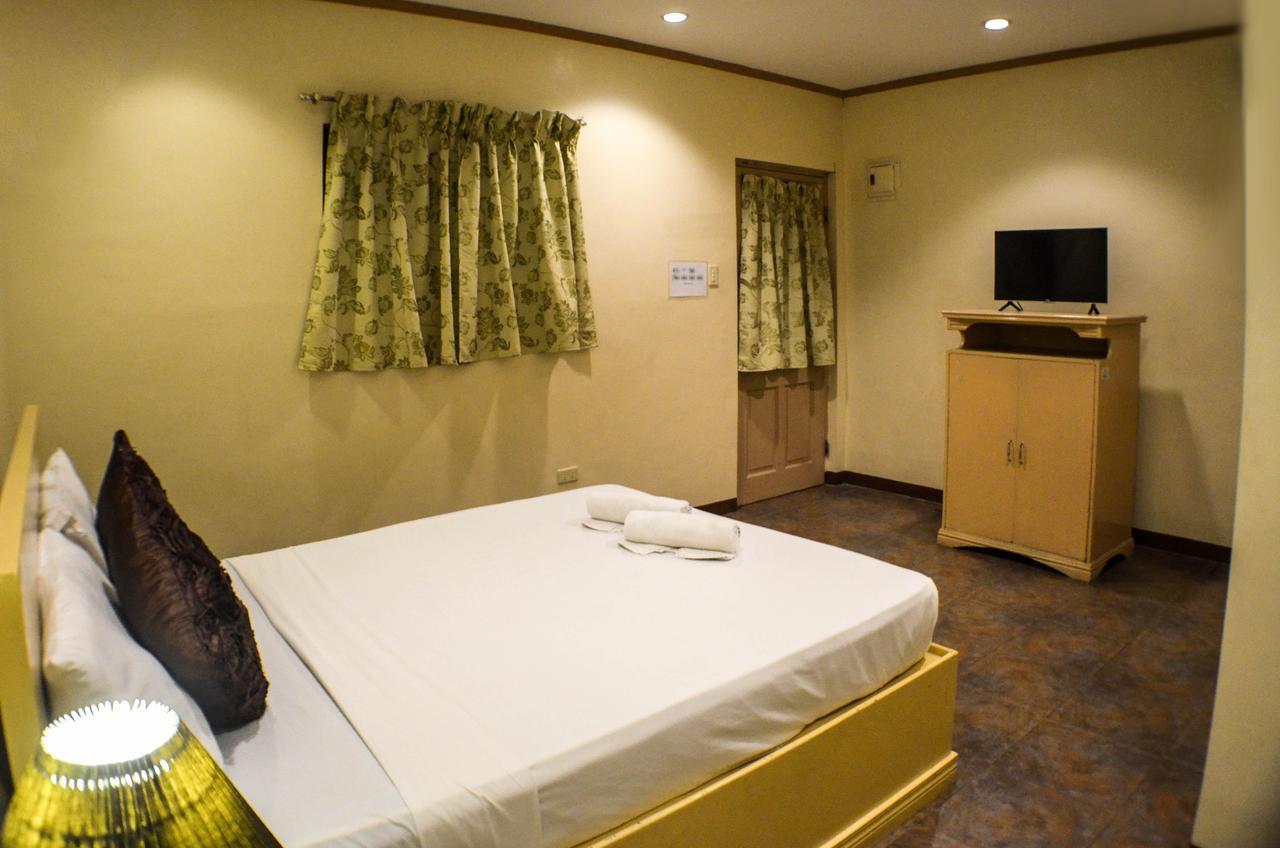 Subic Waterfront Resort And Hotel Εξωτερικό φωτογραφία