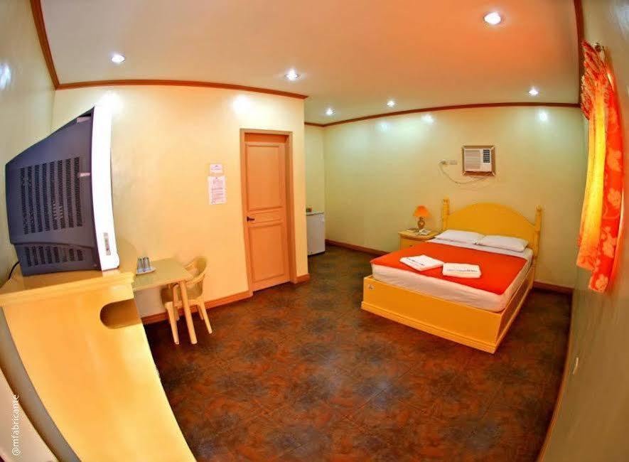Subic Waterfront Resort And Hotel Εξωτερικό φωτογραφία
